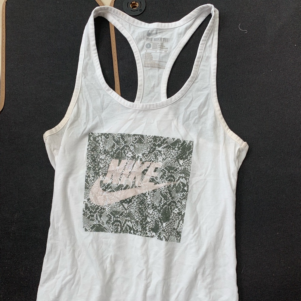 Nike tank top